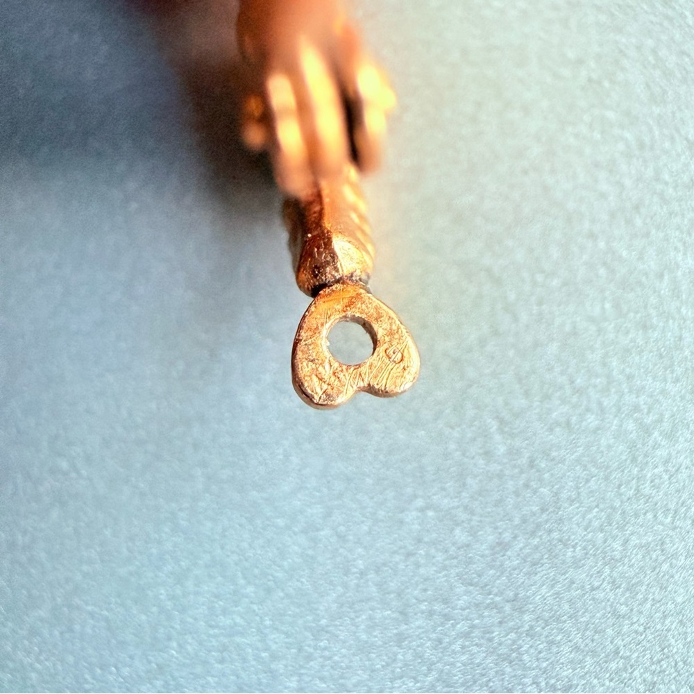 Vintage 14k Yellow Gold Shrimp Style Hoop Classic Earrings - Picture 5 of 6